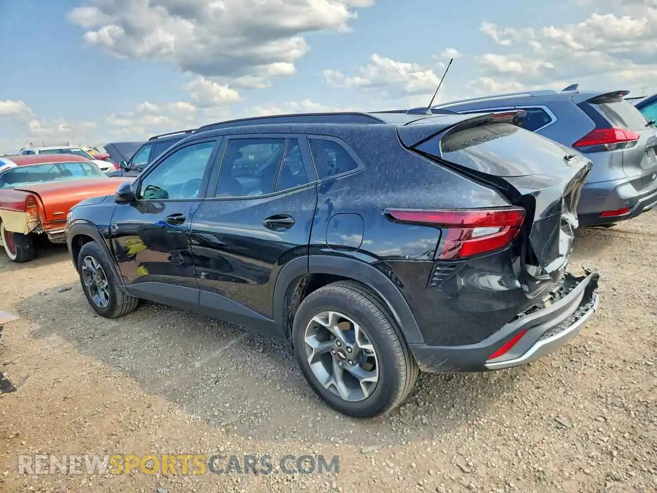 2 Photograph of a damaged car KL77LHEP4TC059207 CHEVROLET TRAX 2026