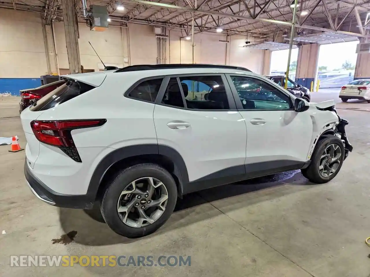 3 Photograph of a damaged car KL77LHEP4TC162482 CHEVROLET TRAX 2026