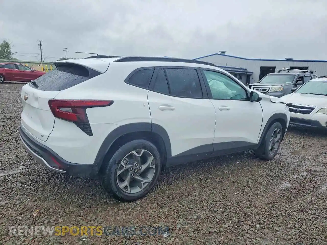 3 fotografías del automóvil dañado KL77LHEP5TC029424 CHEVROLET TRAX 2026