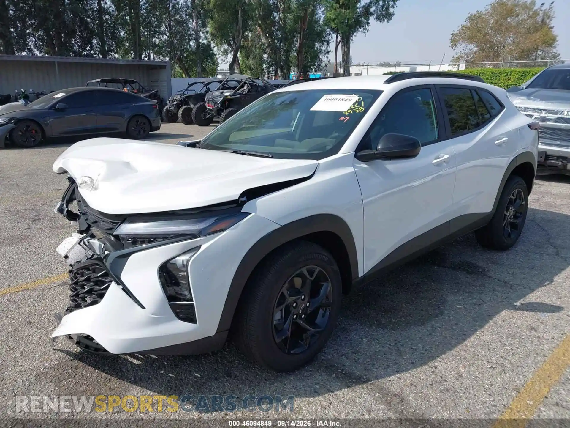 2 Фотография поврежденного автомобиля KL77LHEP5TC118958 CHEVROLET TRAX 2026