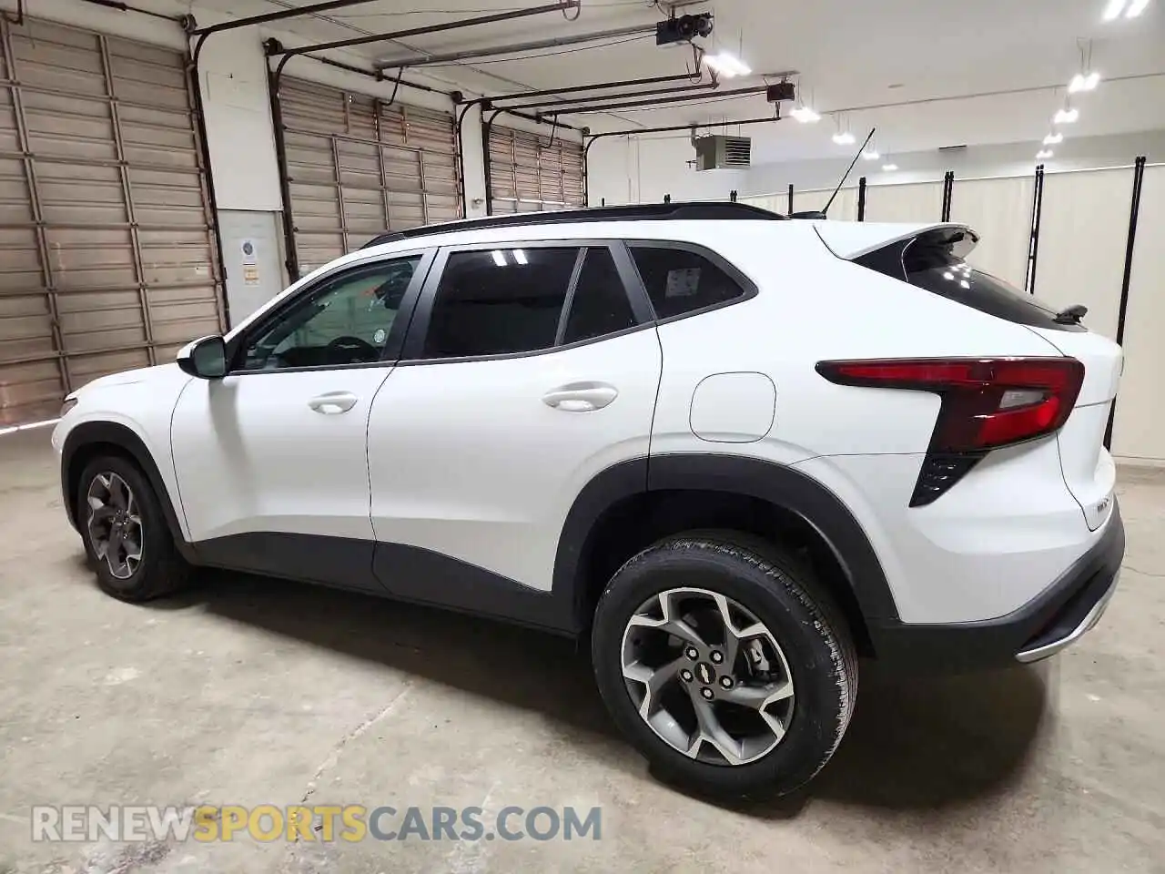 2 Photograph of a damaged car KL77LHEP5TC187973 CHEVROLET TRAX 2026