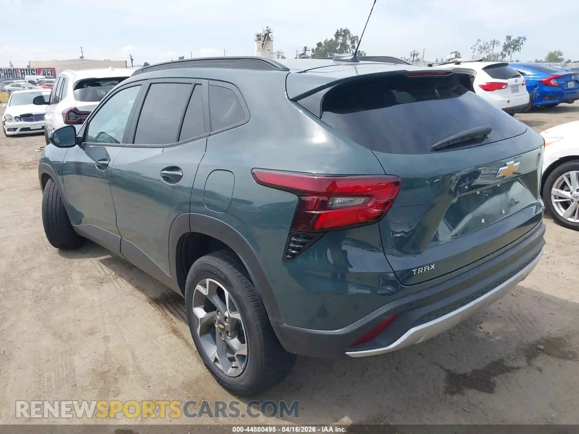3 Photograph of a damaged car KL77LHEP6TC005438 CHEVROLET TRAX 2026