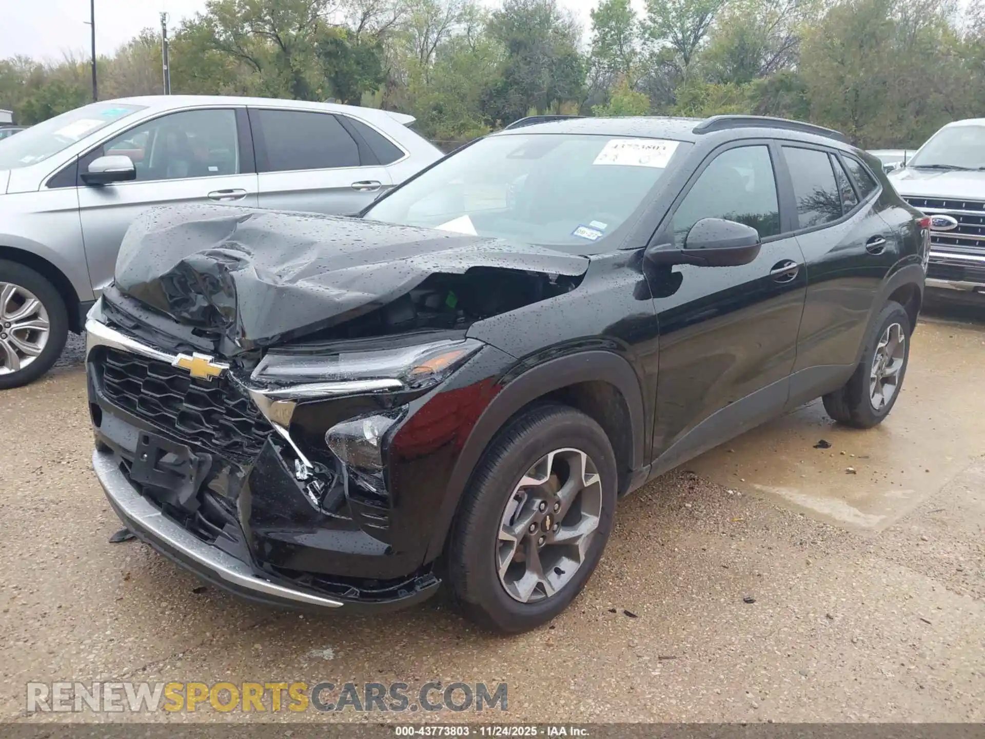 2 Photograph of a damaged car KL77LHEP6TC021316 CHEVROLET TRAX 2026
