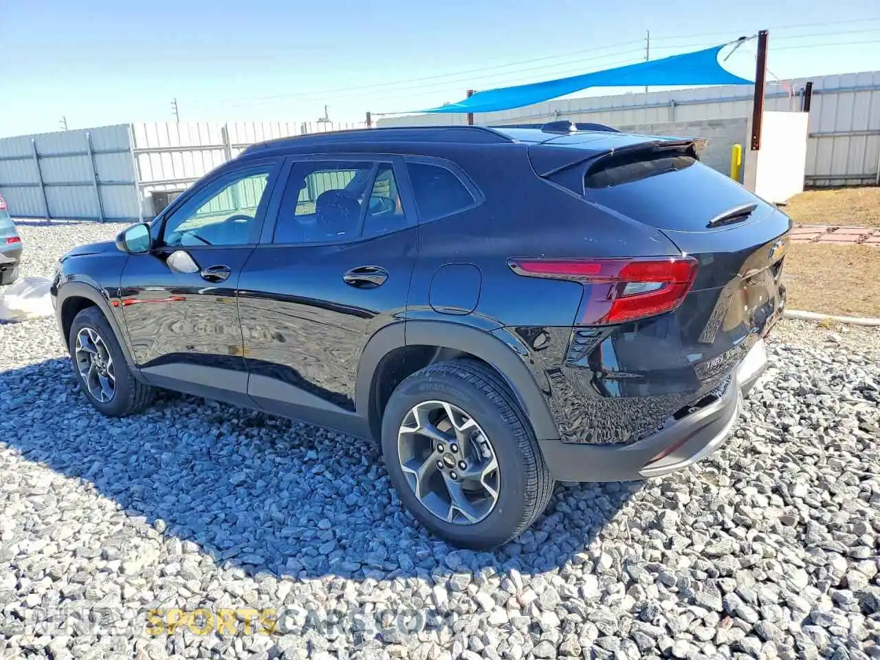 2 Фотография поврежденного автомобиля KL77LHEP6TC072170 CHEVROLET TRAX 2026