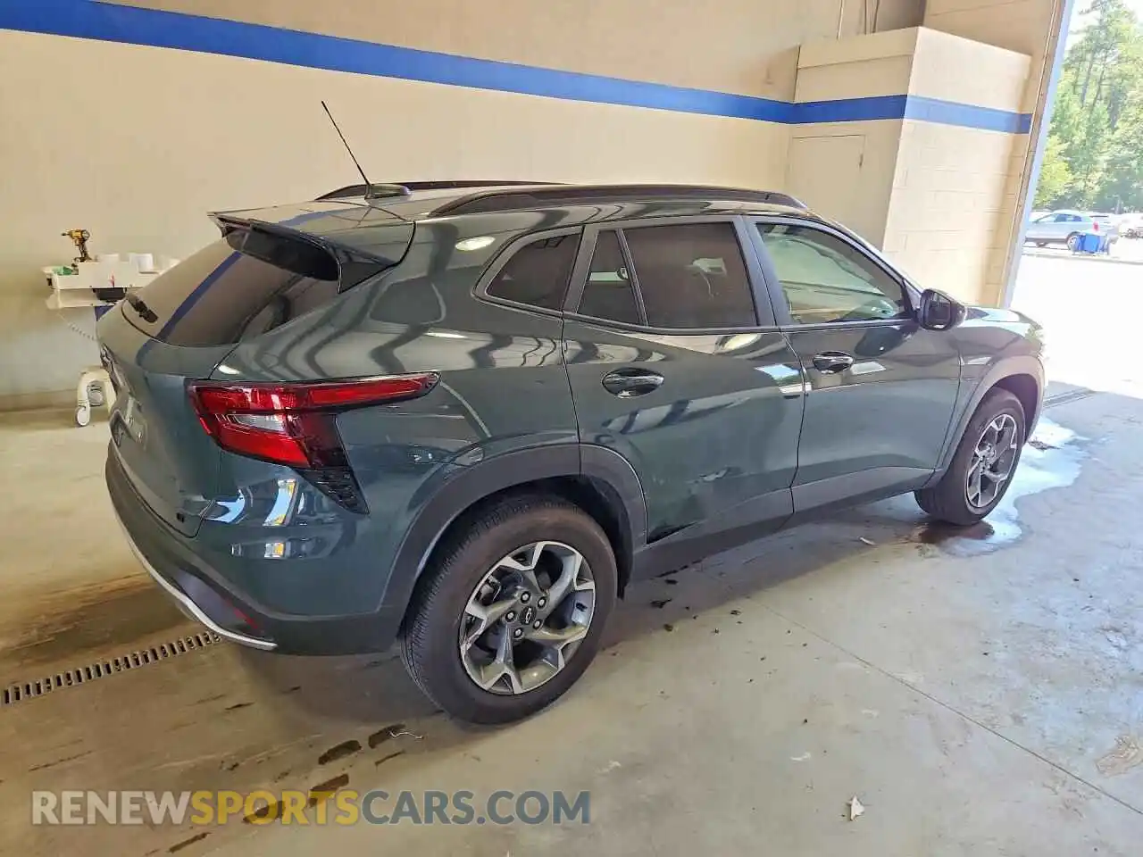 3 Photograph of a damaged car KL77LHEP6TC086490 CHEVROLET TRAX 2026