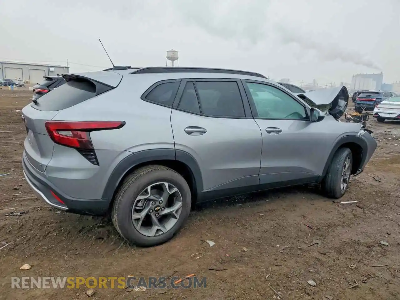 3 Фотография поврежденного автомобиля KL77LHEP7TC063025 CHEVROLET TRAX 2026