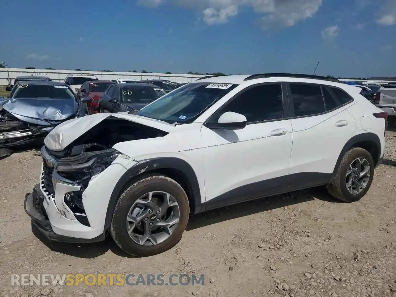 1 Photograph of a damaged car KL77LHEP7TC065910 CHEVROLET TRAX 2026