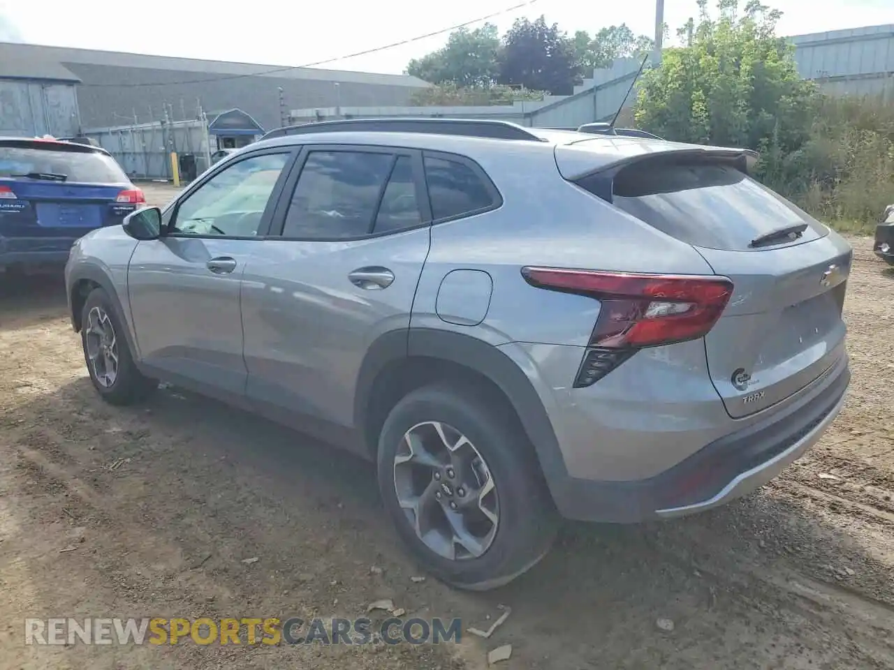 2 Фотография поврежденного автомобиля KL77LHEP7TC112059 CHEVROLET TRAX 2026