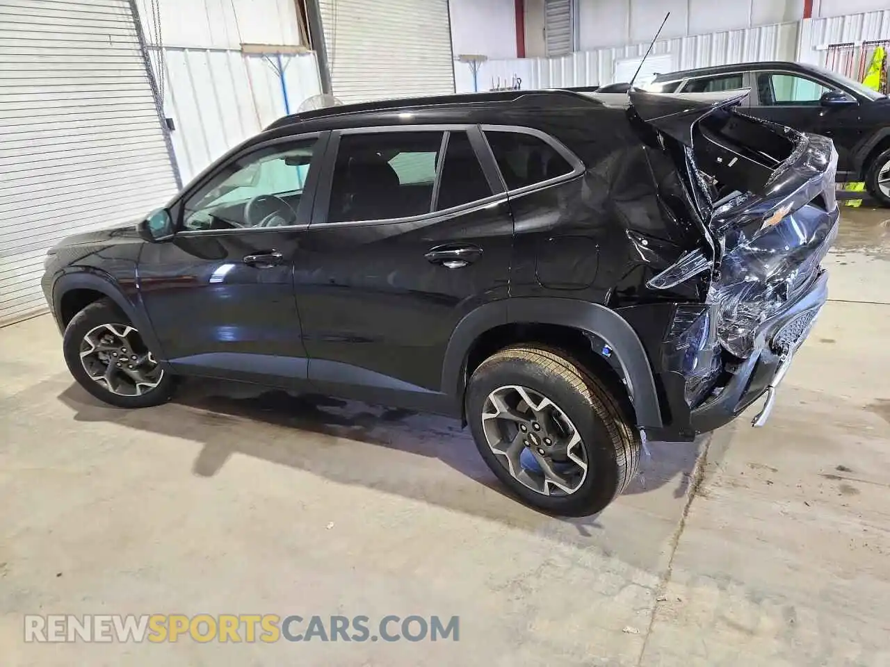 2 Фотография поврежденного автомобиля KL77LHEP9TC222496 CHEVROLET TRAX 2026
