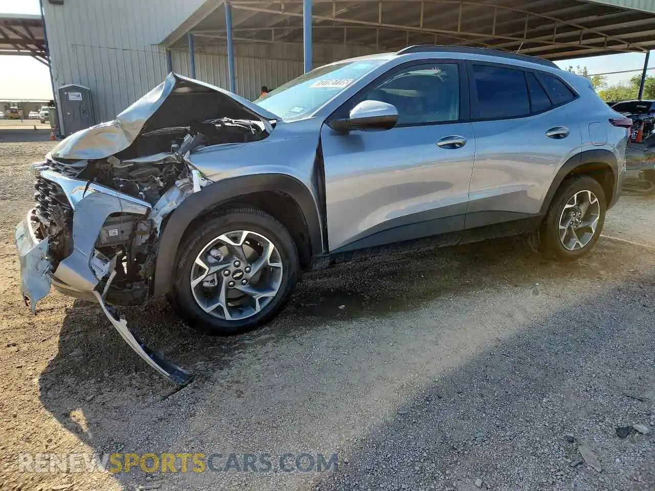 1 Photograph of a damaged car KL77LHEP9TC235085 CHEVROLET TRAX 2026