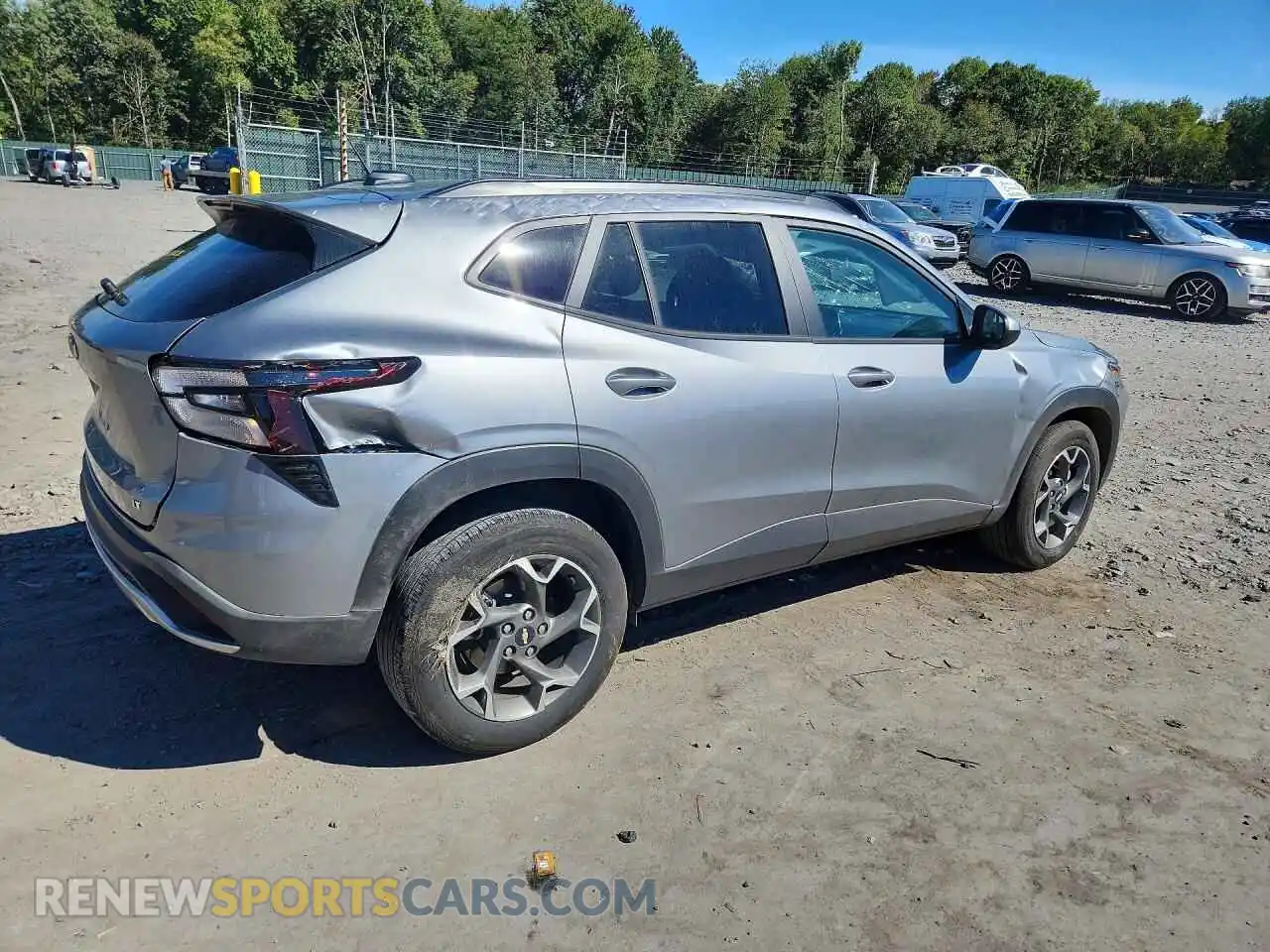 3 Photograph of a damaged car KL77LHEPXTC130426 CHEVROLET TRAX 2026