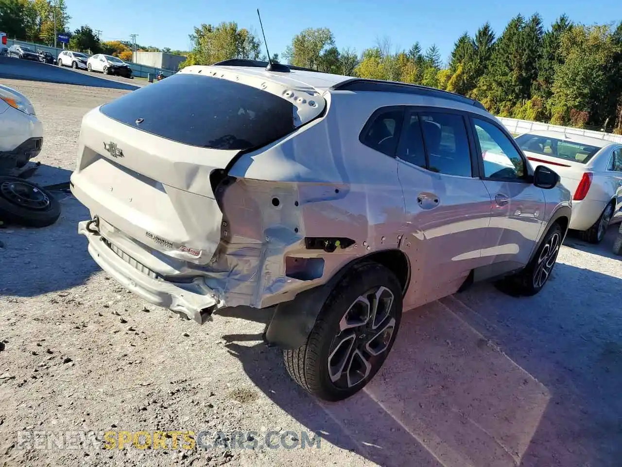 3 fotografías del automóvil dañado KL77LJEP0TC052911 CHEVROLET TRAX 2026