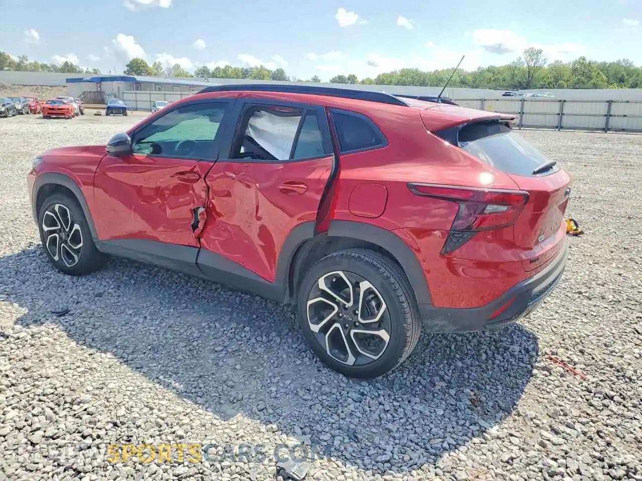 2 fotografías del automóvil dañado KL77LJEP5TC189469 CHEVROLET TRAX 2026