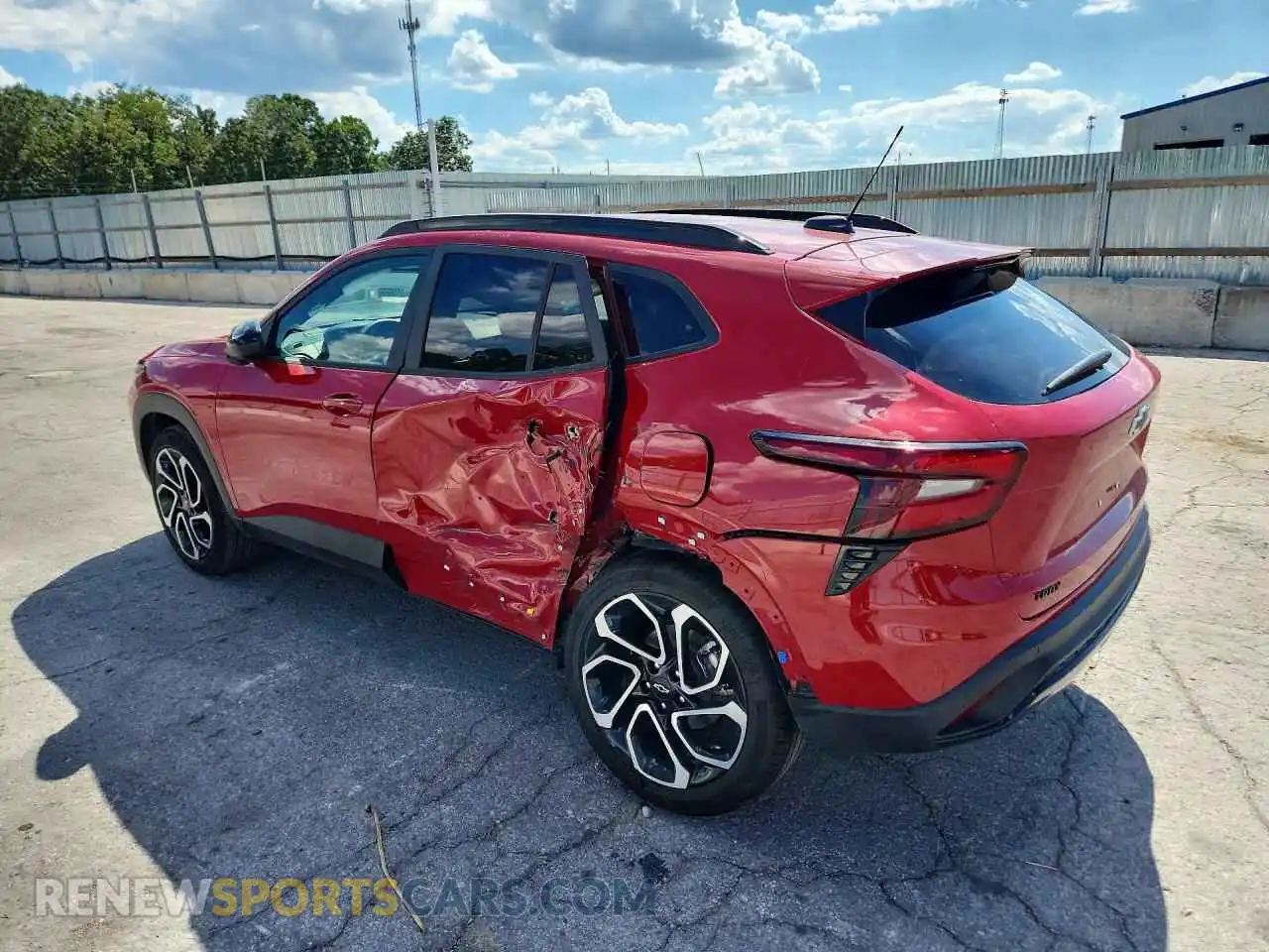 2 Photograph of a damaged car KL77LJEP7TC139852 CHEVROLET TRAX 2026
