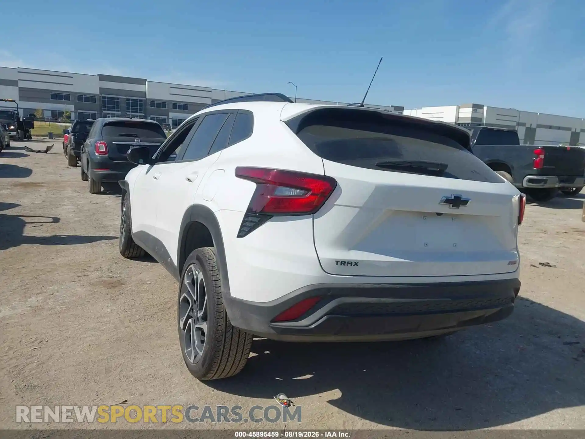 3 fotografías del automóvil dañado KL77LJEP8TC126270 CHEVROLET TRAX 2026