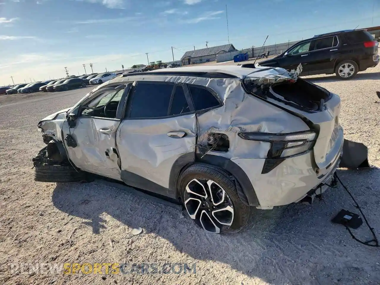 2 Фотография поврежденного автомобиля KL77LJEPXTC008446 CHEVROLET TRAX 2026