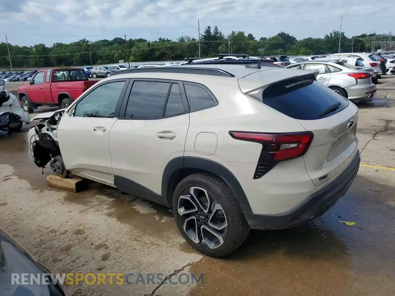 2 Photograph of a damaged car KL77LJEPXTC029040 CHEVROLET TRAX 2026