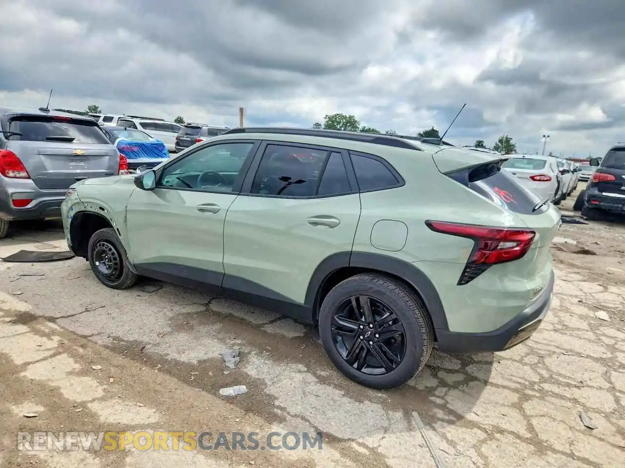 2 fotografías del automóvil dañado KL77LKEP1TC030762 CHEVROLET TRAX 2026