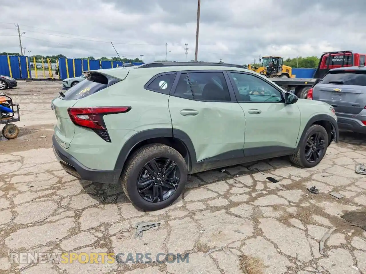 3 fotografías del automóvil dañado KL77LKEP1TC030762 CHEVROLET TRAX 2026