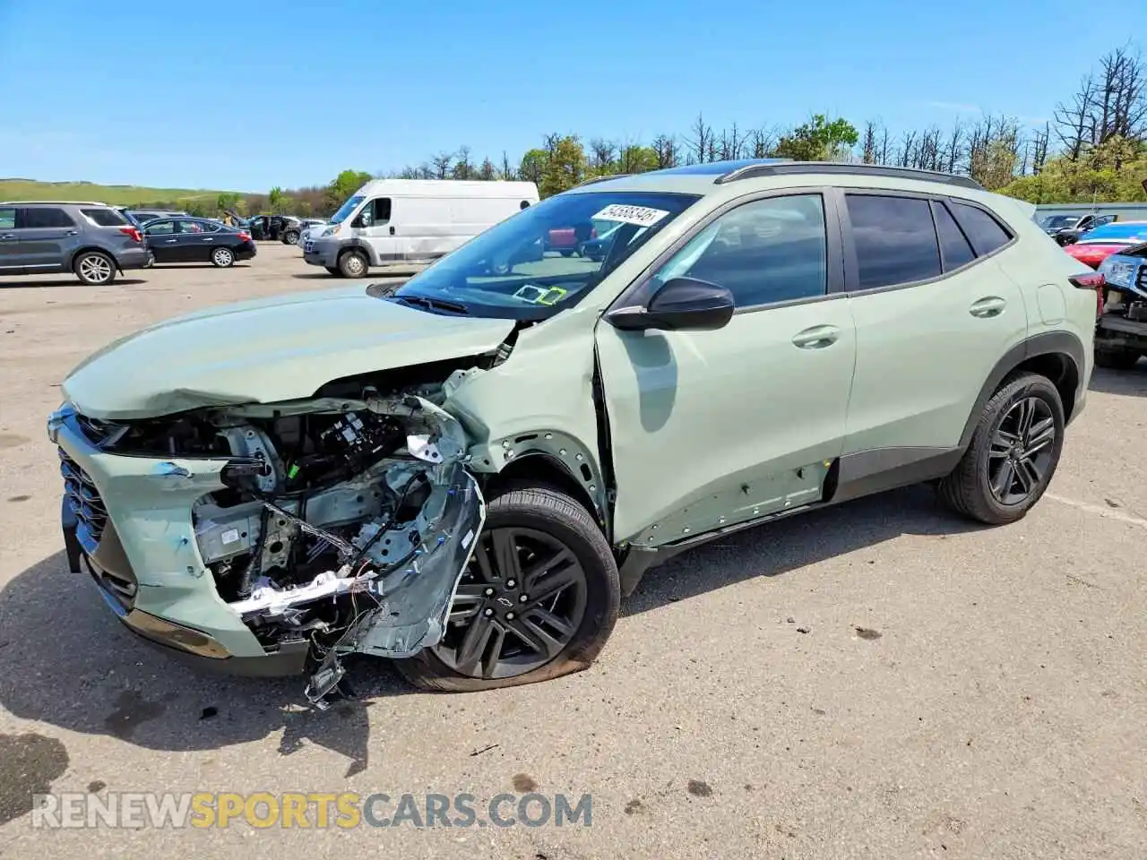 1 Фотография поврежденного автомобиля KL77LKEP1TC040434 CHEVROLET TRAX 2026