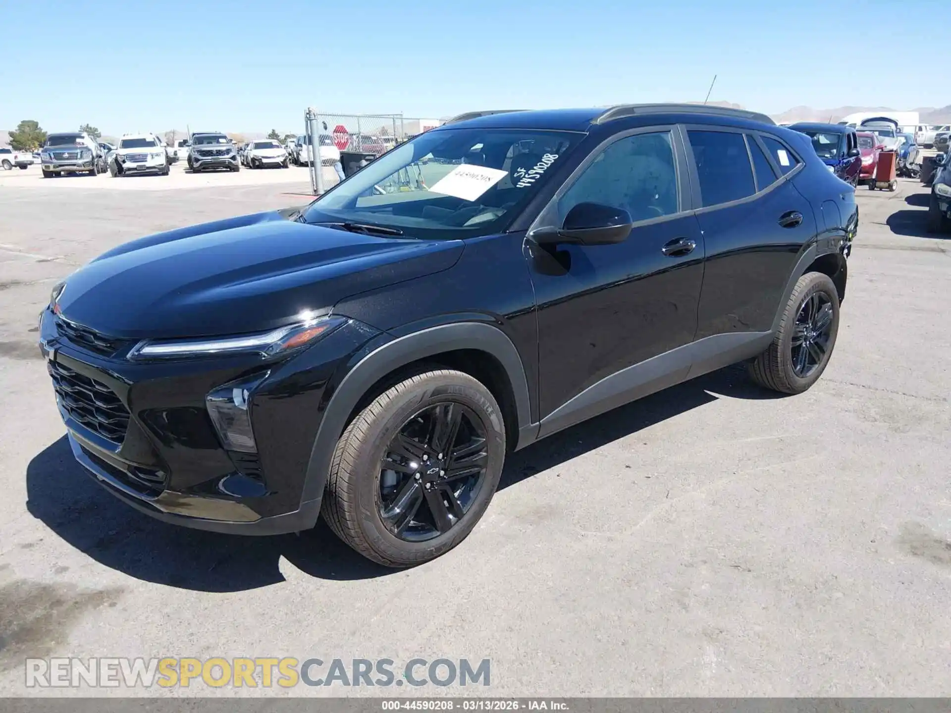 2 fotografías del automóvil dañado KL77LKEP4TC005015 CHEVROLET TRAX 2026