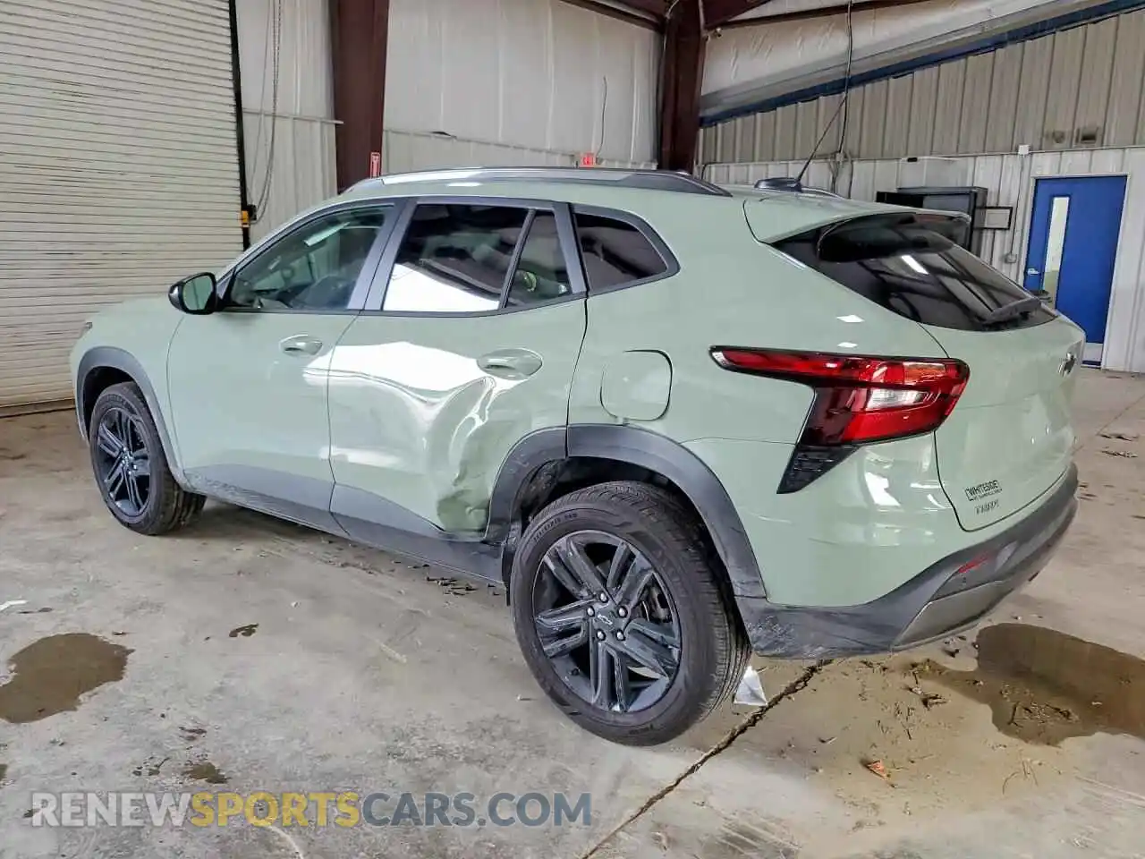 2 fotografías del automóvil dañado KL77LKEP4TC070138 CHEVROLET TRAX 2026