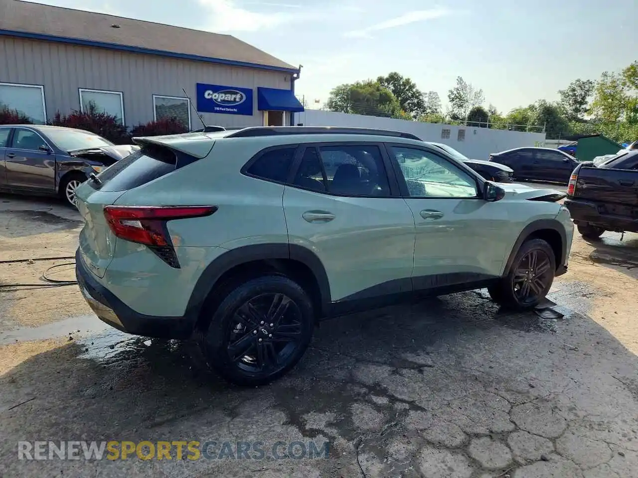 3 Фотография поврежденного автомобиля KL77LKEP5TC065403 CHEVROLET TRAX 2026