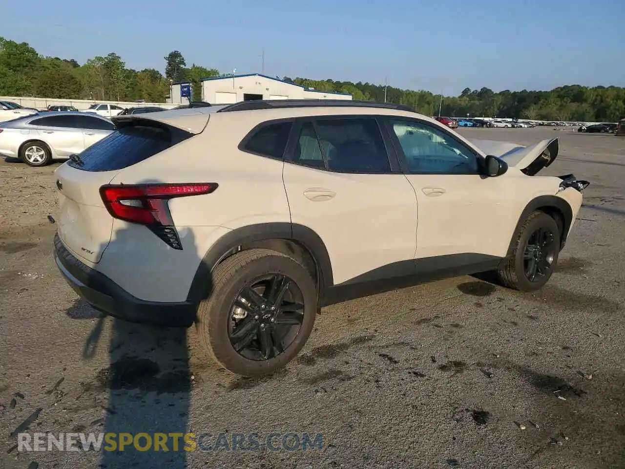 3 Photograph of a damaged car KL77LKEP6TC049937 CHEVROLET TRAX 2026