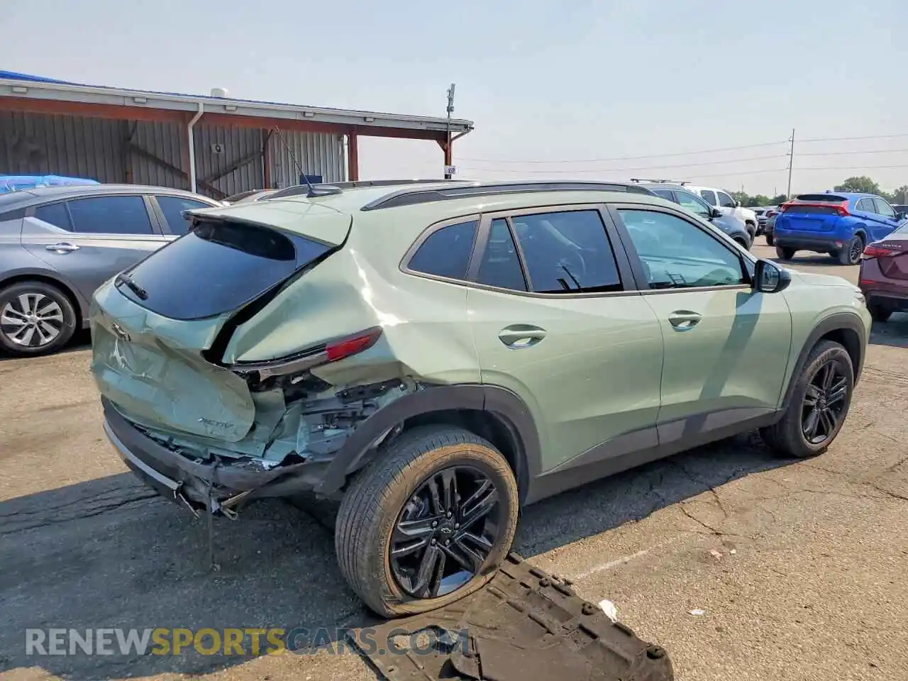 3 Photograph of a damaged car KL77LKEP8TC019323 CHEVROLET TRAX 2026
