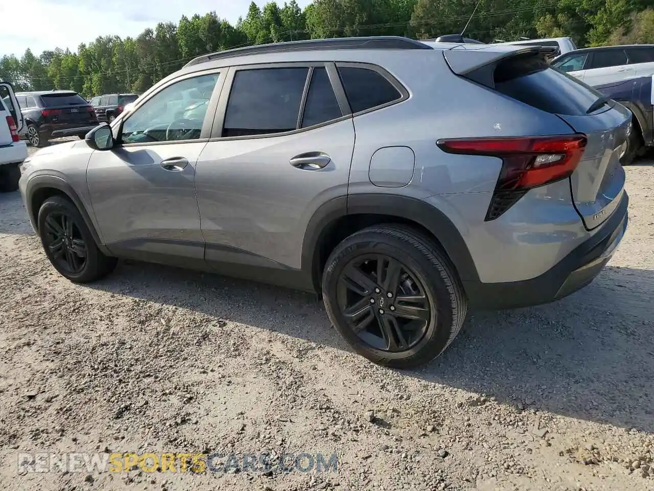 2 Photograph of a damaged car KL77LKEP9TC014793 CHEVROLET TRAX 2026
