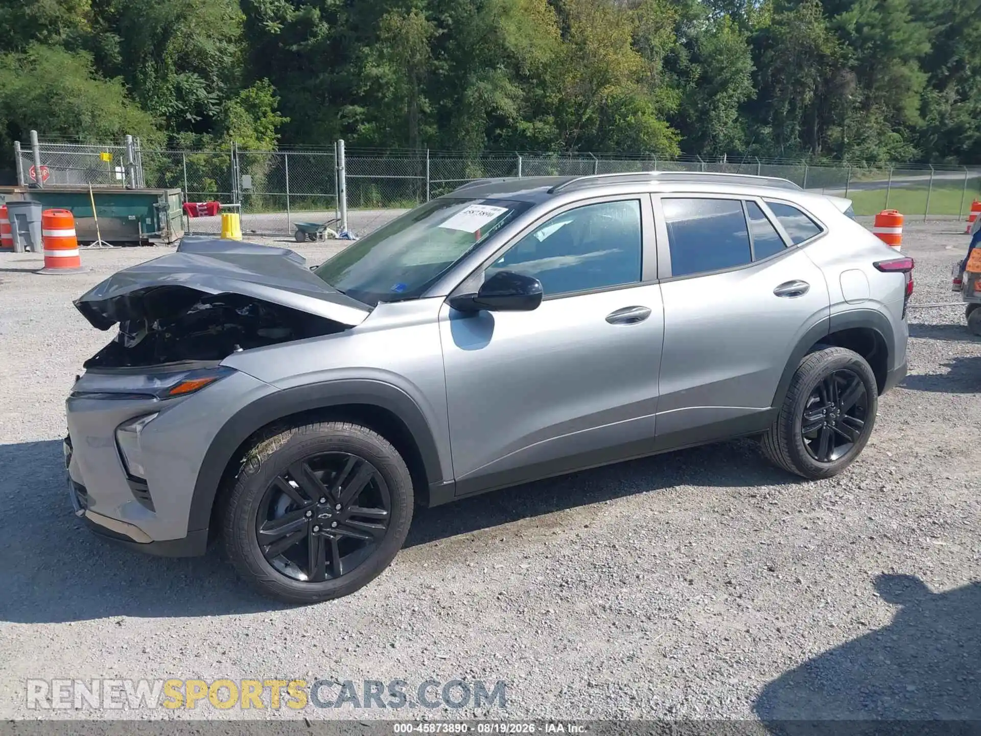 2 Photograph of a damaged car KL77LKEP9TC117924 CHEVROLET TRAX 2026