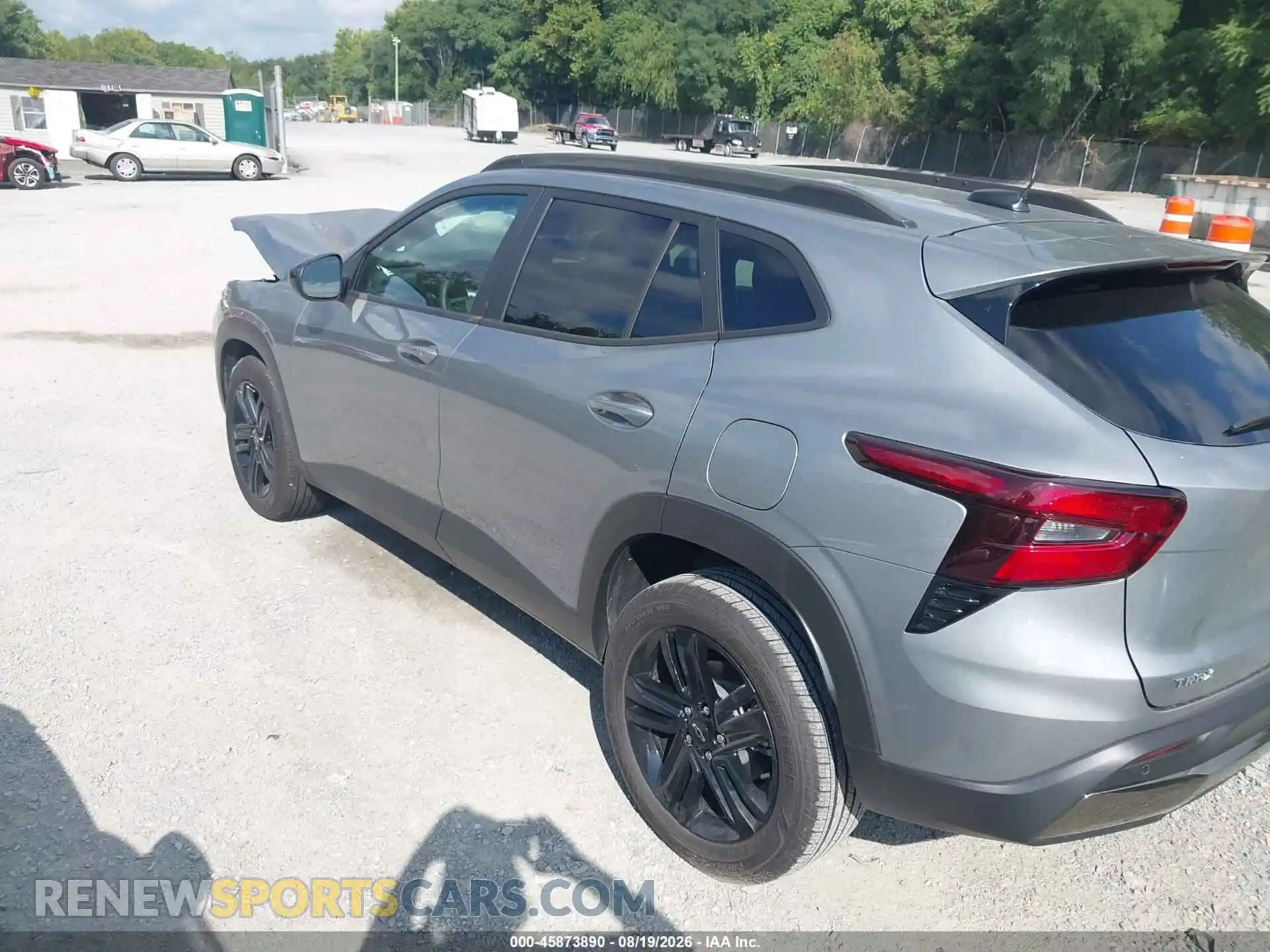 3 Photograph of a damaged car KL77LKEP9TC117924 CHEVROLET TRAX 2026