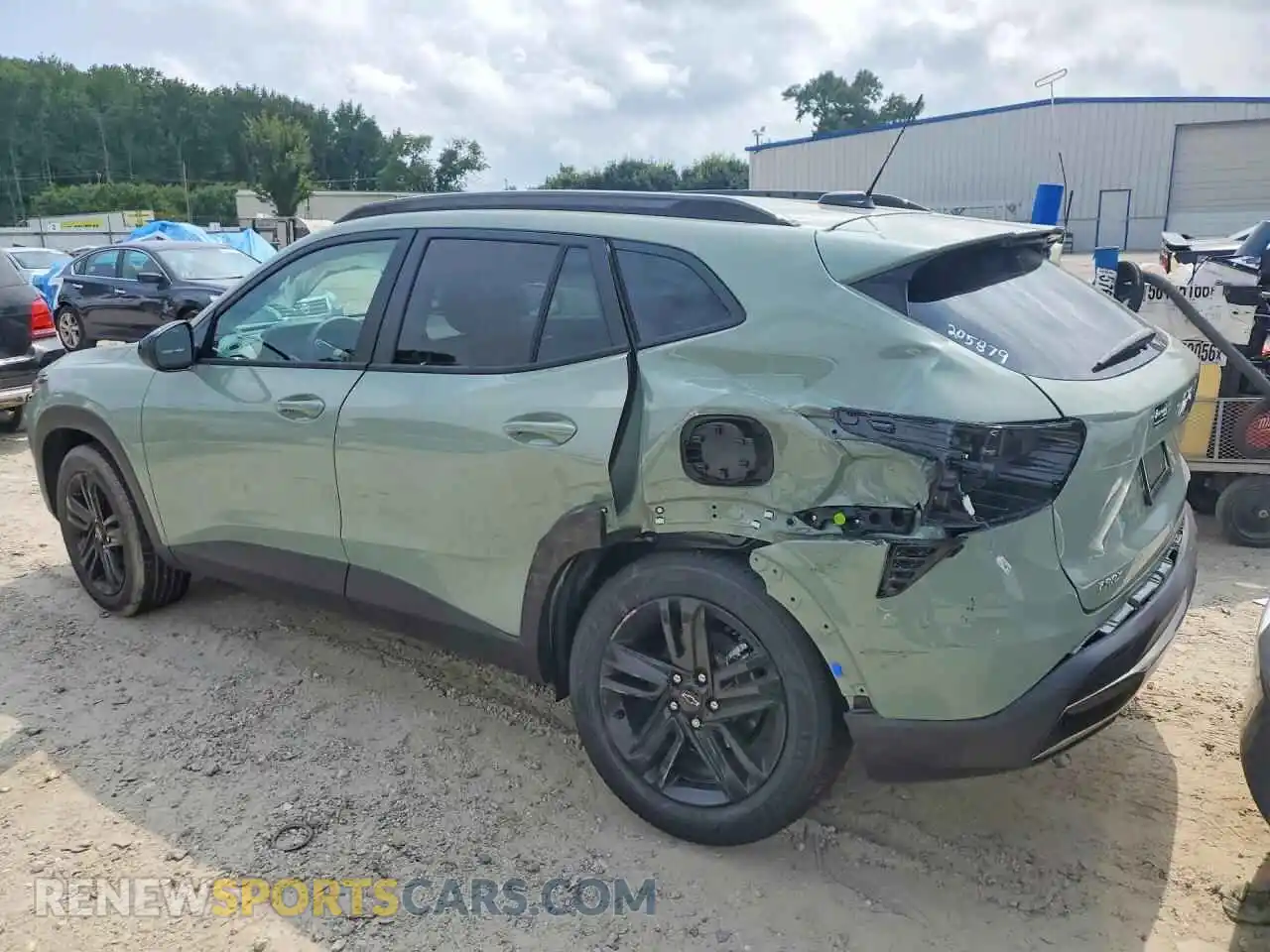2 fotografías del automóvil dañado KL77LKEP9TC186659 CHEVROLET TRAX 2026