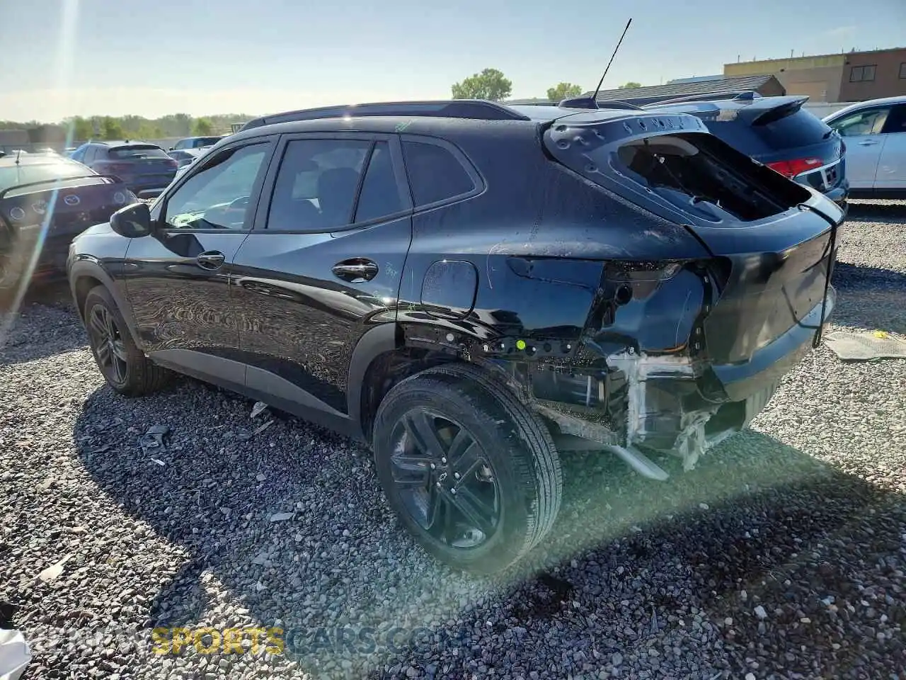 2 Photograph of a damaged car KL77LKEPXTC034289 CHEVROLET TRAX 2026