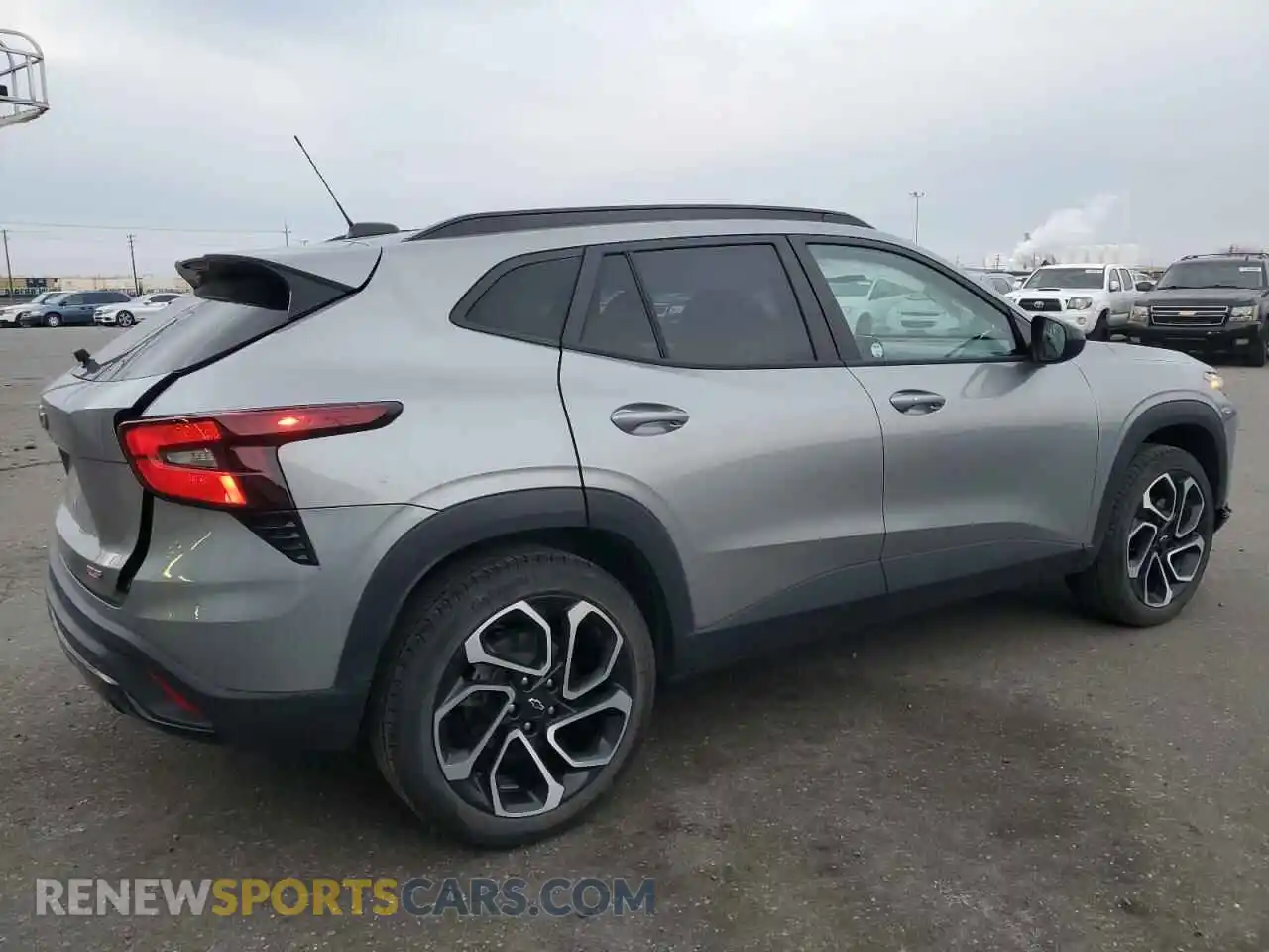 3 Photograph of a damaged car KL77LJE20RC106916 CHEVROLET TRAX 2RS 2024