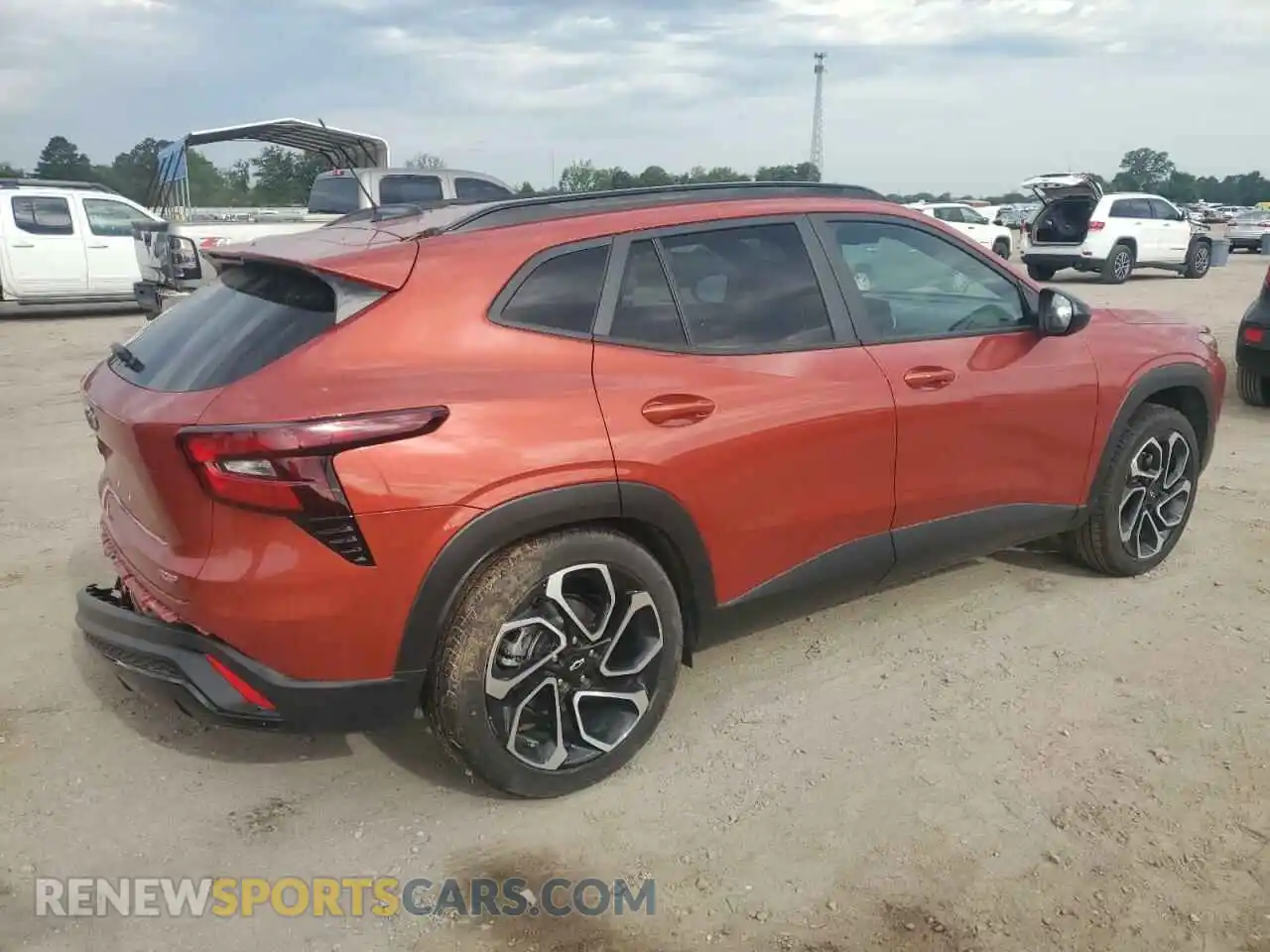 3 Фотография поврежденного автомобиля KL77LJE20RC120007 CHEVROLET TRAX 2RS 2024