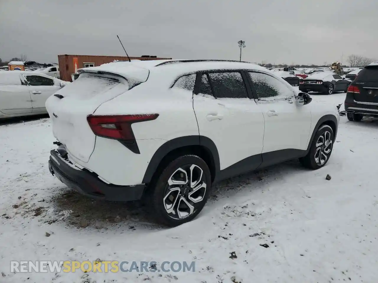 3 Фотография поврежденного автомобиля KL77LJE22RC197042 CHEVROLET TRAX 2RS 2024