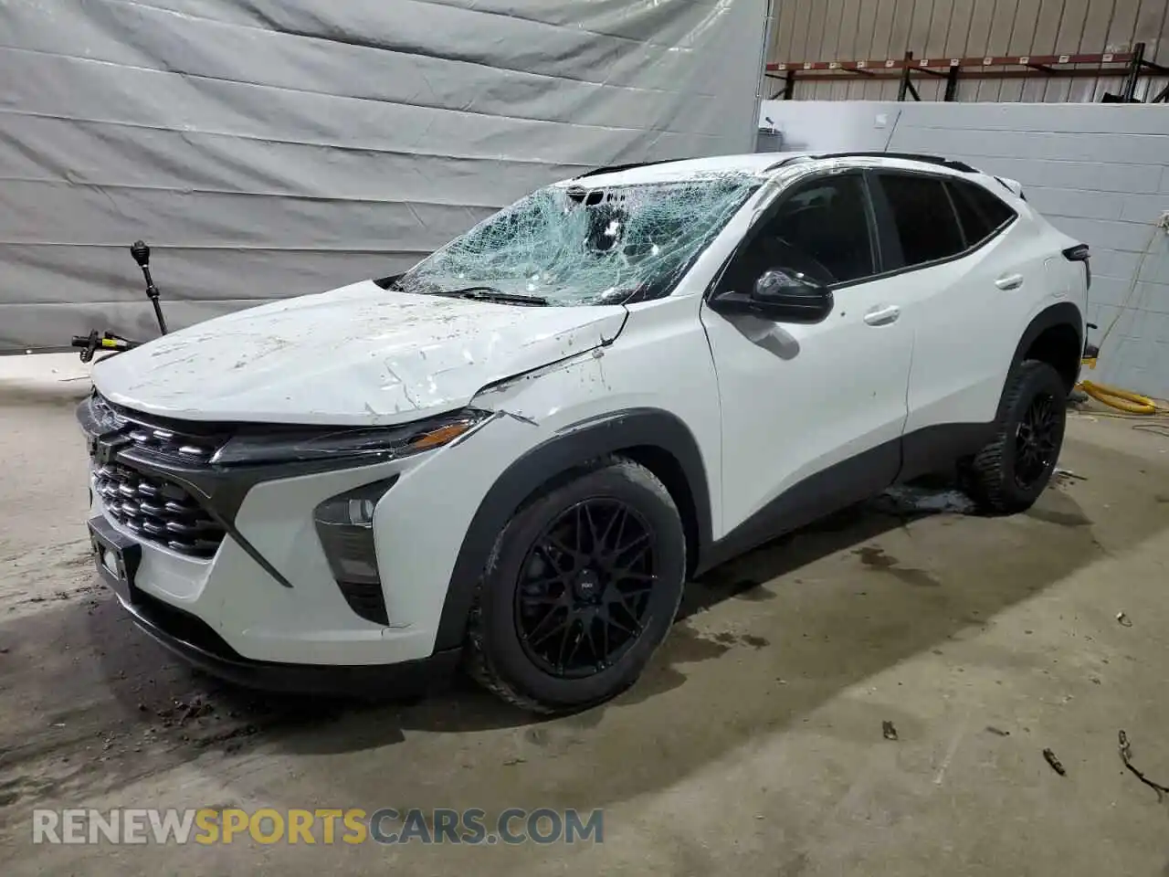 1 Фотография поврежденного автомобиля KL77LJE2XRC152723 CHEVROLET TRAX 2RS 2024