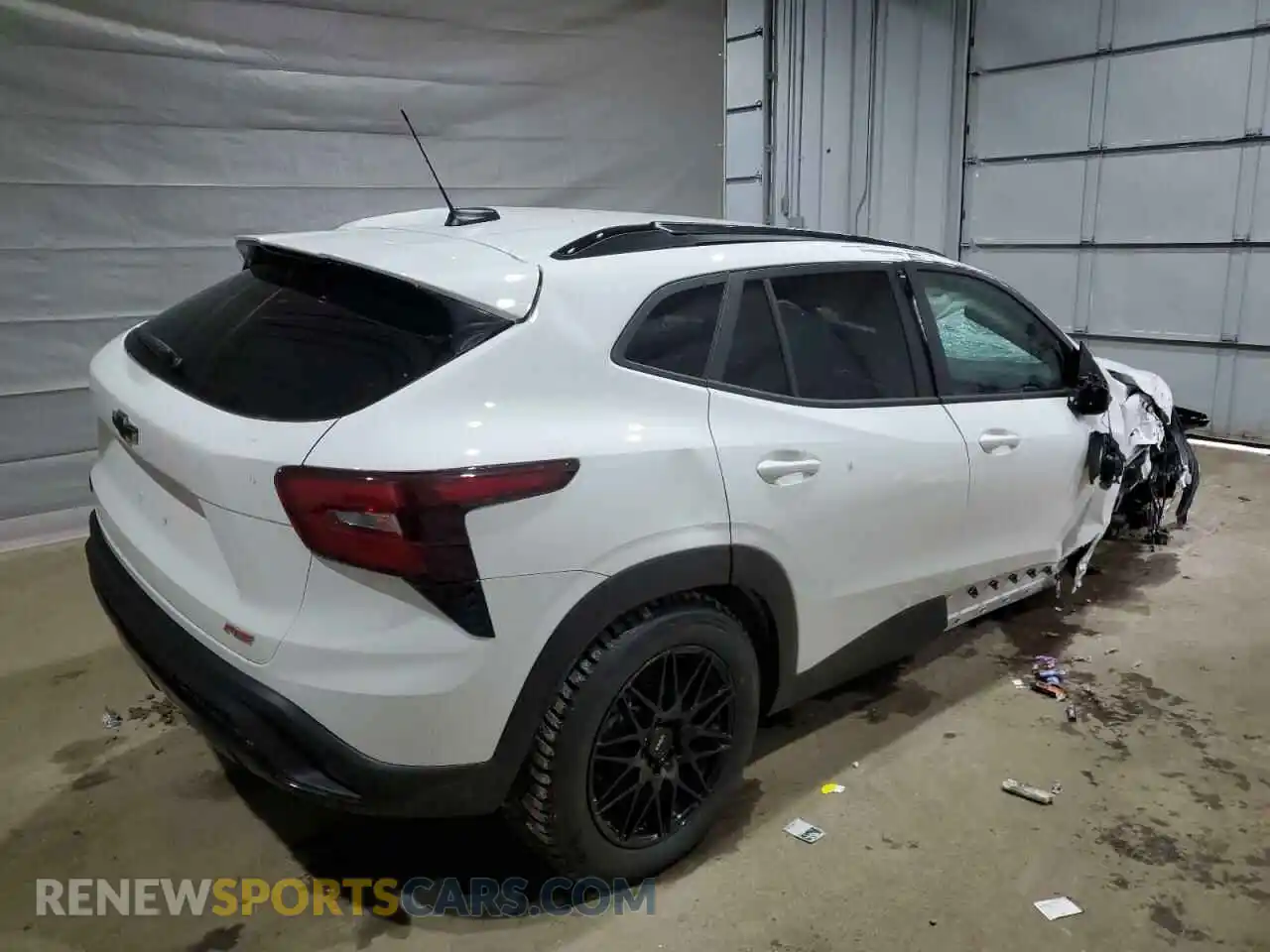 3 Фотография поврежденного автомобиля KL77LJE2XRC152723 CHEVROLET TRAX 2RS 2024