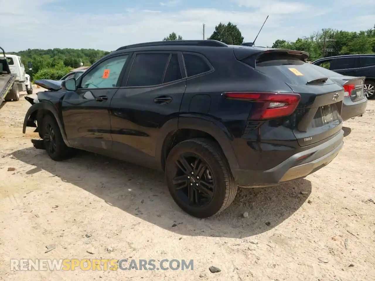 2 Photograph of a damaged car KL77LKEP7SC173665 CHEVROLET TRAX ACTIV 2025