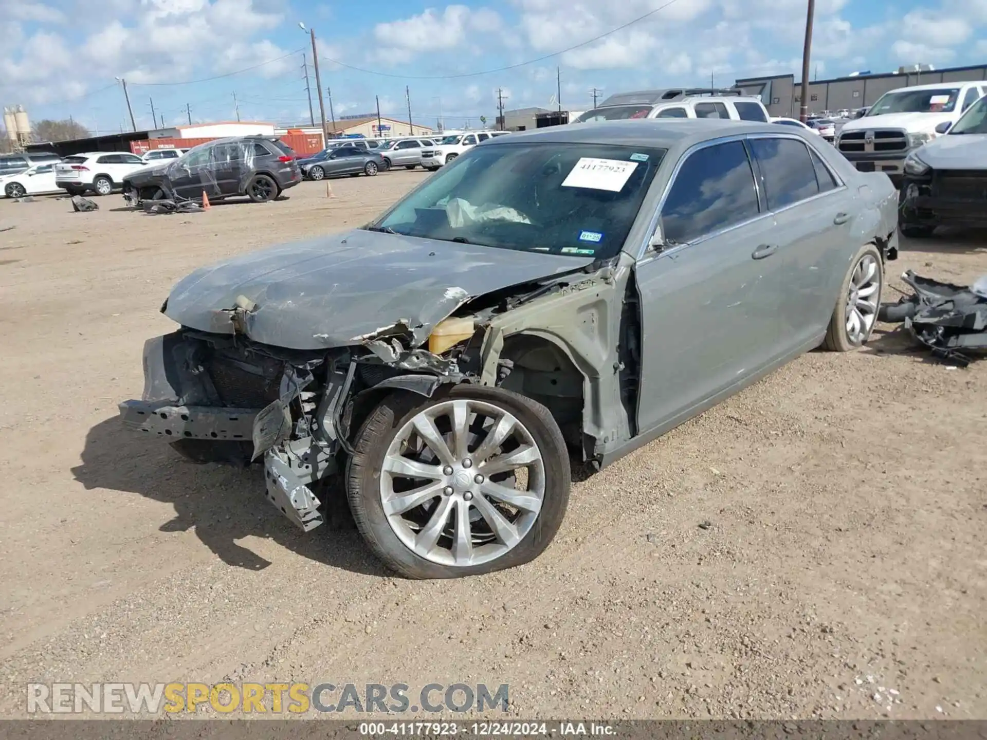 2 Photograph of a damaged car 2C3CCAAG0KH651296 CHRYSLER 300 2019