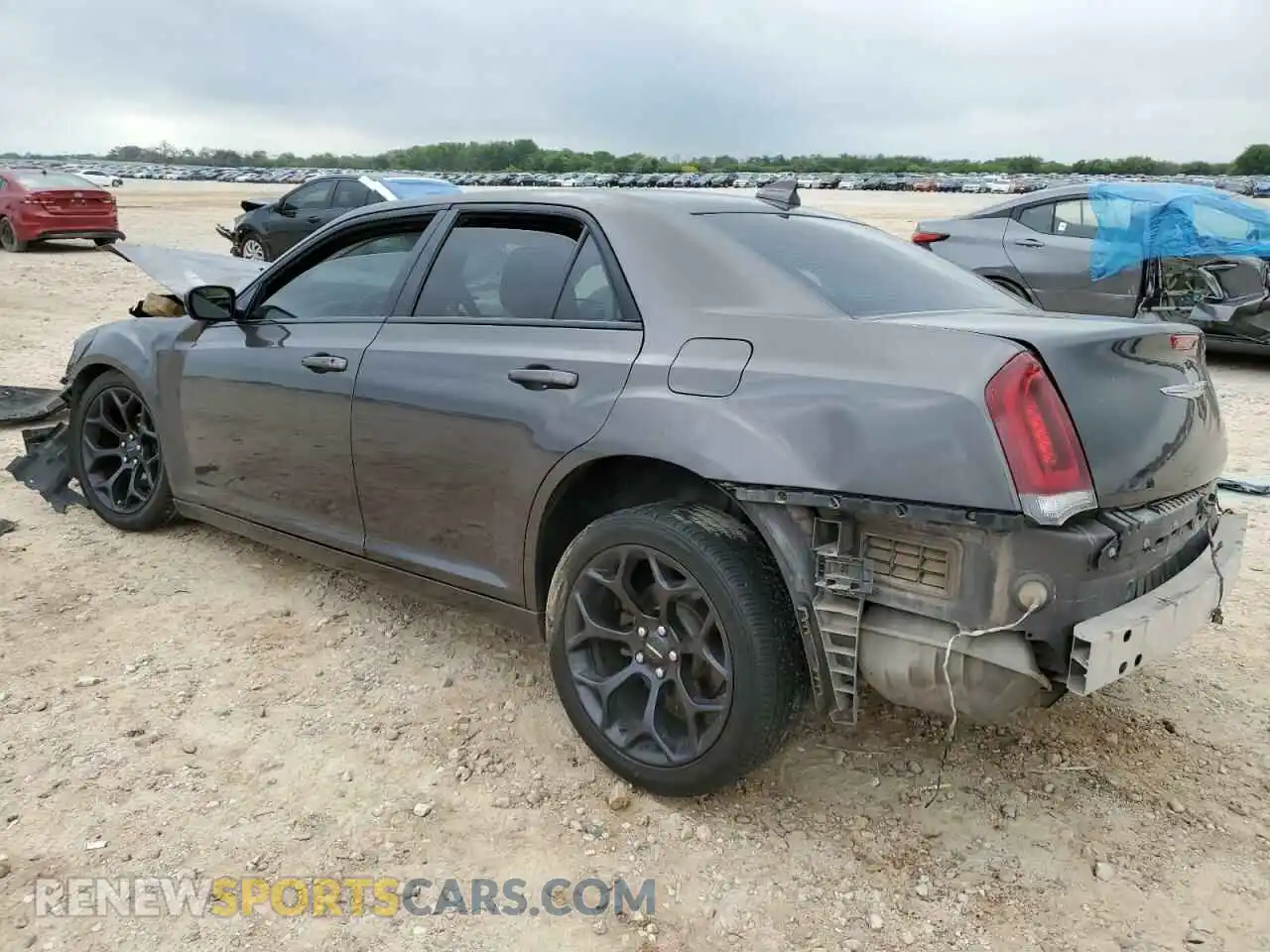 2 Photograph of a damaged car 2C3CCAAG4KH745939 CHRYSLER 300 2019