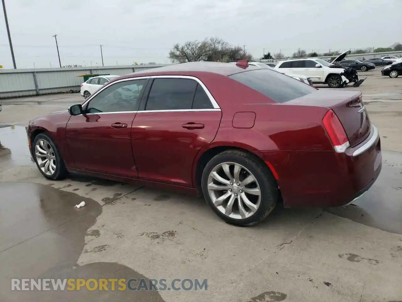 2 Photograph of a damaged car 2C3CCAAG5KH610419 CHRYSLER 300 2019