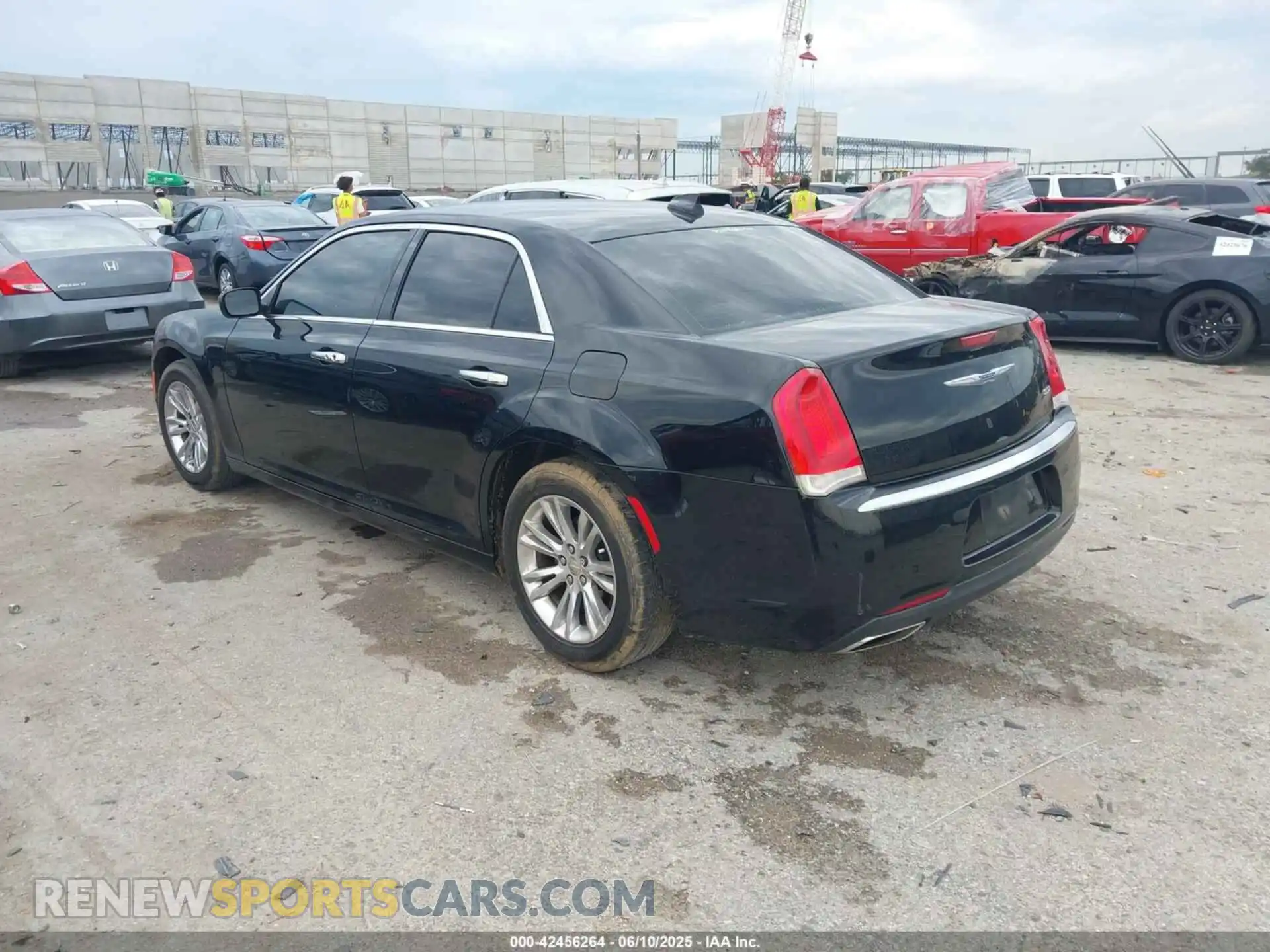 3 Фотография поврежденного автомобиля 2C3CCAAG6KH610400 CHRYSLER 300 2019