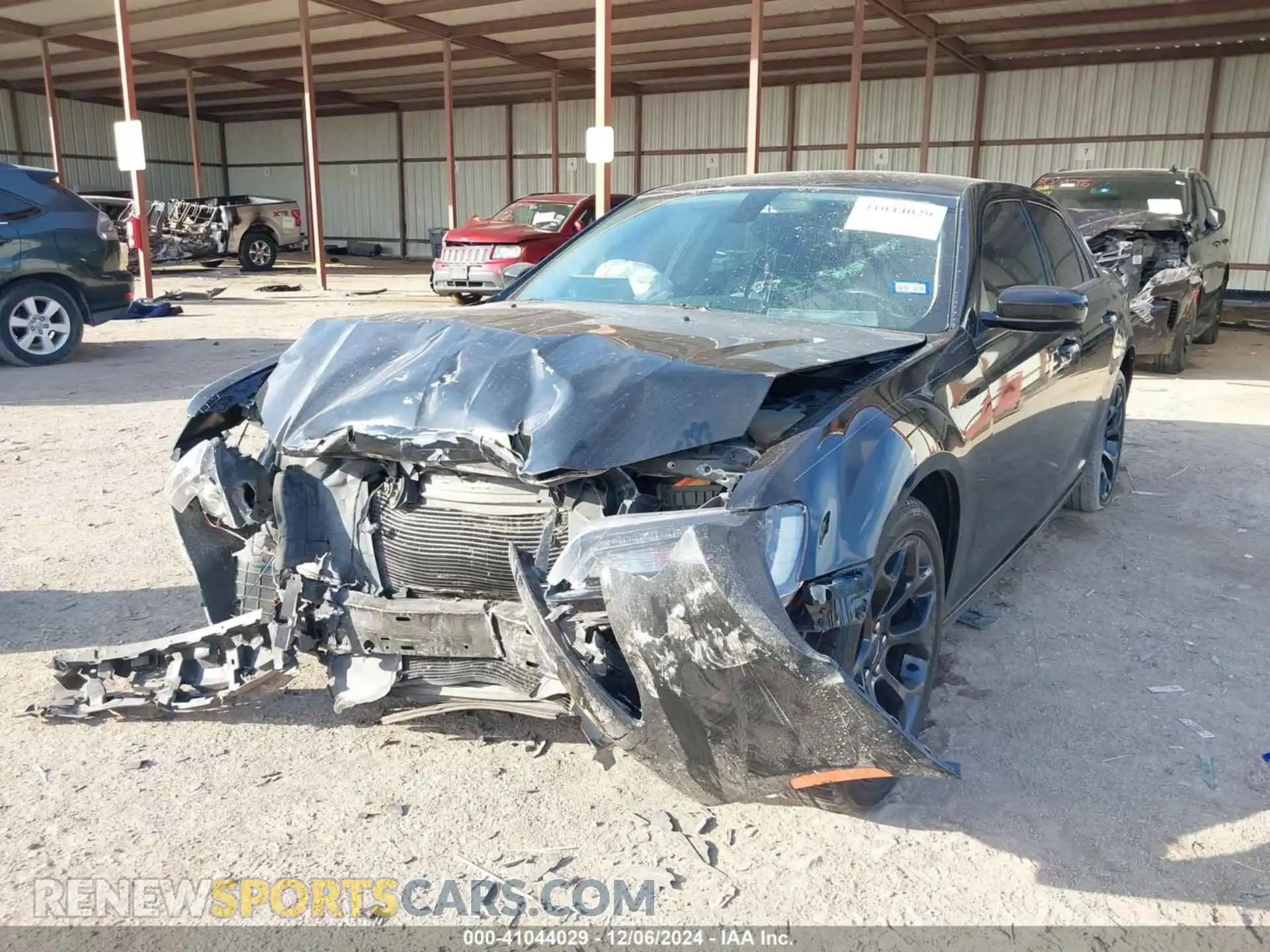 2 Photograph of a damaged car 2C3CCAAG7KH614262 CHRYSLER 300 2019