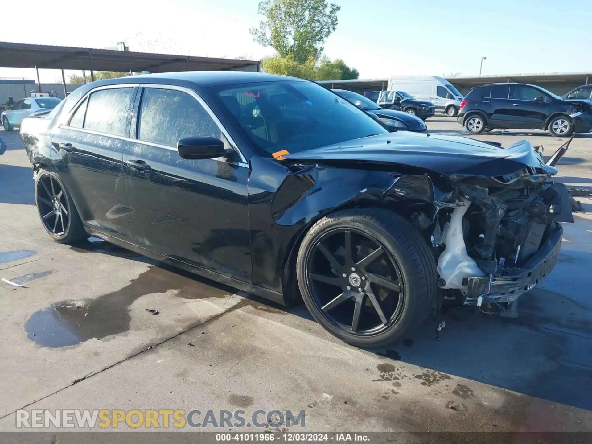 1 Photograph of a damaged car 2C3CCAAG9KH556266 CHRYSLER 300 2019