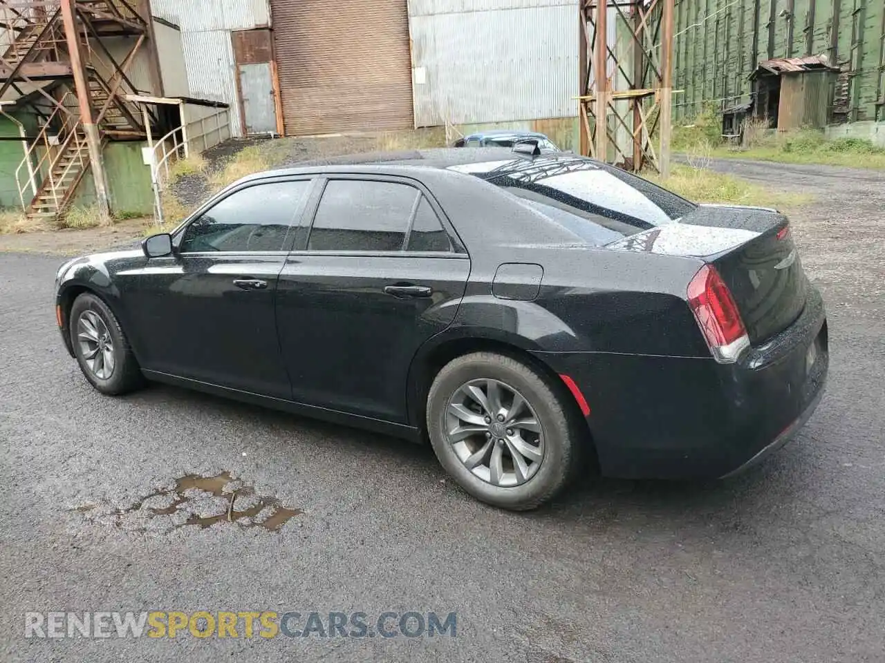 2 Photograph of a damaged car 2C3CCABG0KH562942 CHRYSLER 300 2019
