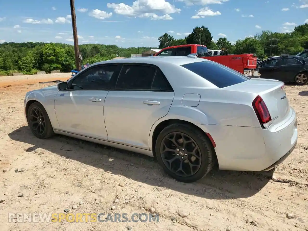 2 Photograph of a damaged car 2C3CCABG1KH604924 CHRYSLER 300 2019