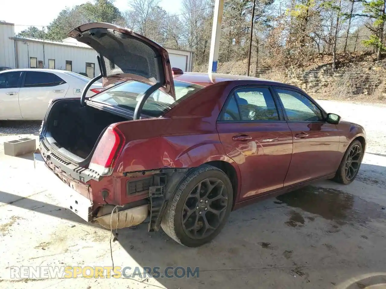 3 Photograph of a damaged car 2C3CCABG2KH654103 CHRYSLER 300 2019