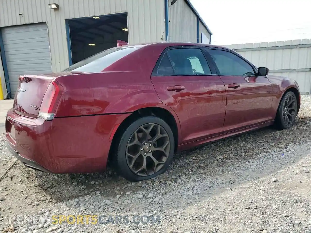 3 Photograph of a damaged car 2C3CCABG3KH665465 CHRYSLER 300 2019
